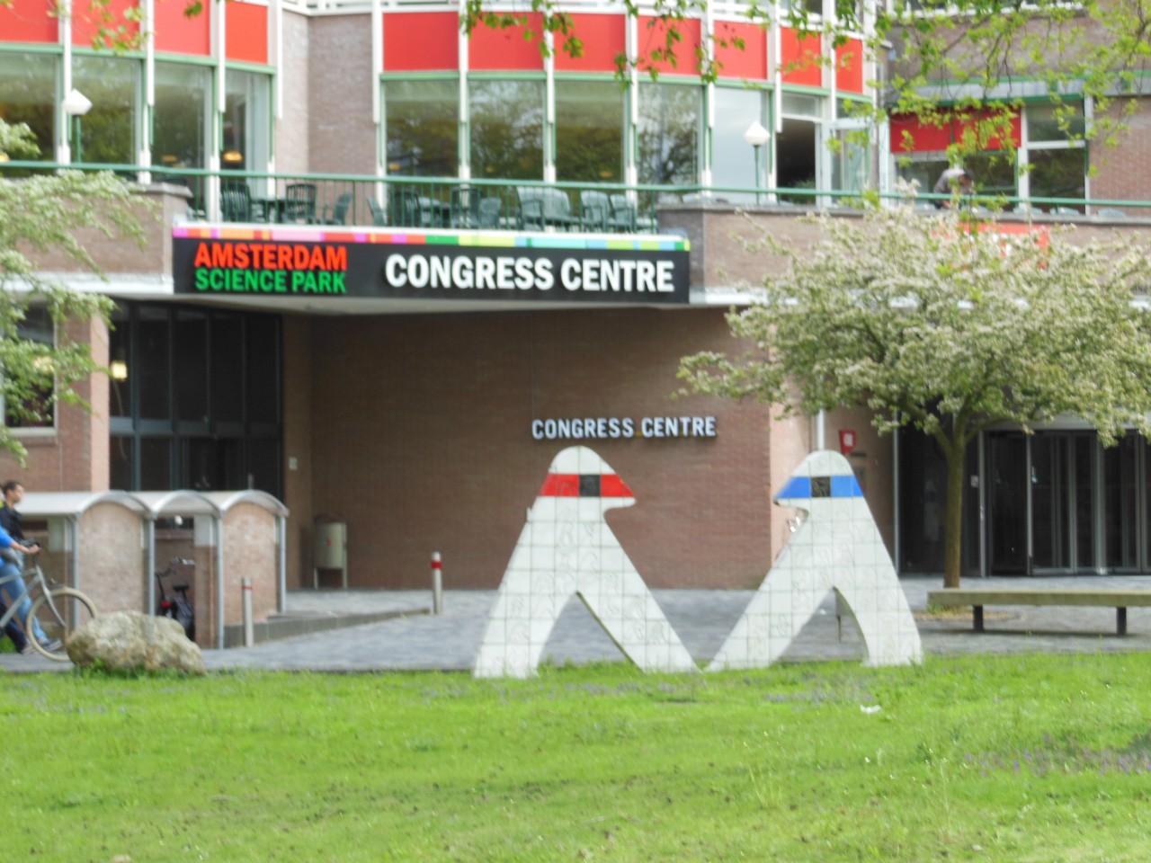 Picture of main entrence of the Congress Centre, located at Science Park 123